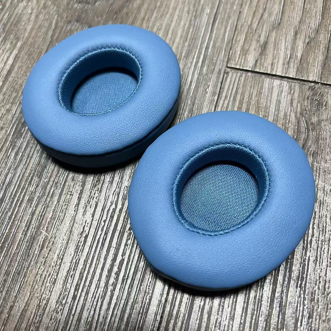 Almohadillas para los oídos 10 - Beats Headphone Solo 4 reseña y precio
